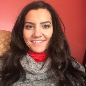 Meet your Posher, Veronica